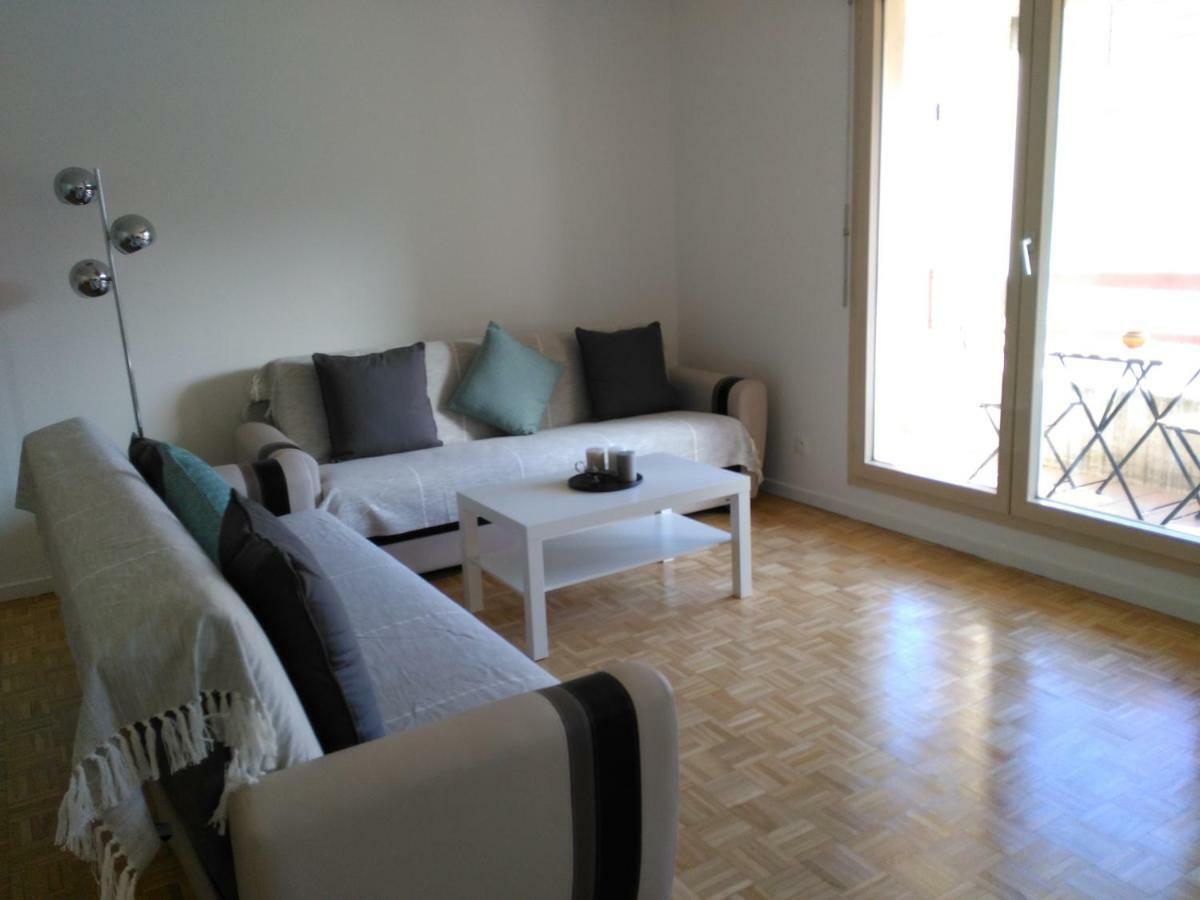Bel Et Spacieux Appartement De 84 M² Avec Parking Tres Proche Du Metro Garibaldi Lyon Bagian luar foto